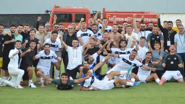 Nazillispor'da siftah sevinci