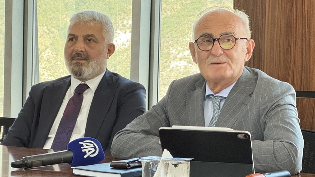 AK Parti Genel Başkan Yardımcısı Yılmaz, Artvin'de konuştu: