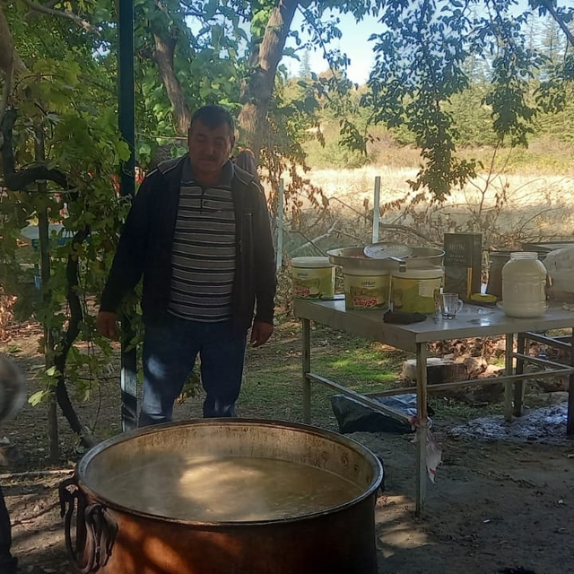 Keban'ın Ulupınar köyünde Başpınar kaynak suyunun kurumaması için kurban ke...