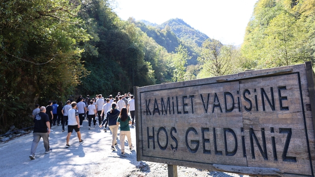 Arhavi Kamilet Vadisi'nde Dünya Yürüyüş Günü etkinliği düzenlendi