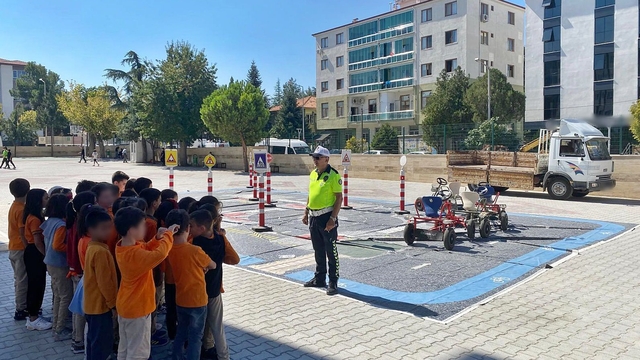 Burdur'da 308 öğrenciye trafik eğitimi verildi