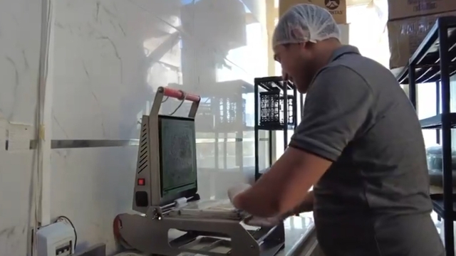 KAYMEK'in aşçılık kursuna katılanlar istihdam imkanı buldu