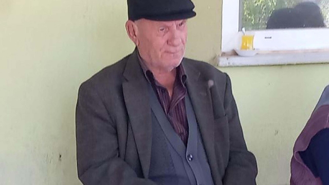 2'nci kattaki evinin balkonundan düşüp, öldü