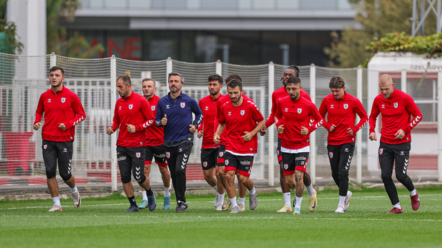 Samsunspor, Fenerbahçe maçının hazırlıklarına başladı