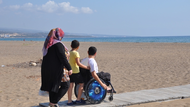 Didim'de "engelleri" aşan kamp