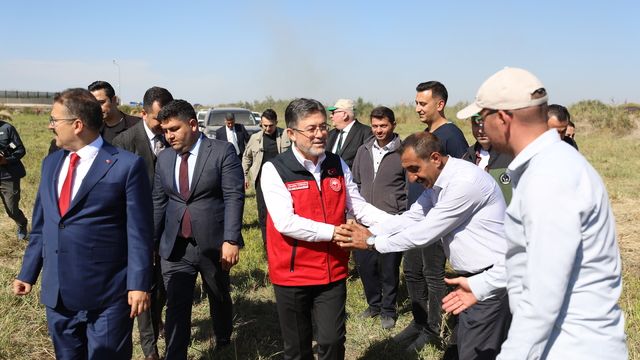 Tarım ve Orman Bakanı Yumaklı Iğdır'da konuştu: