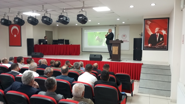 Samsun'da "kahverengi kokarca ile kışlak mücadele" toplantısı yapıldı