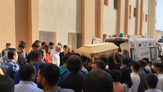 Irak'ta devrilen tankerde yaşamını yitiren 2 kişinin cenazesi, Şırnak'a getirildi