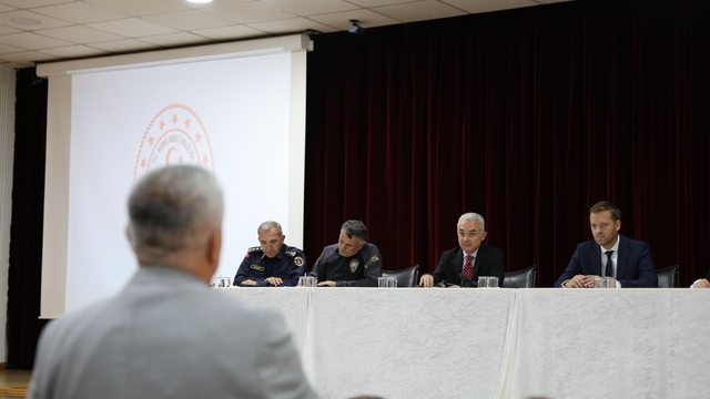 Kırklareli'nde asayiş ve trafik tedbirleri koordinasyon toplantısı gerçekleştirildi
