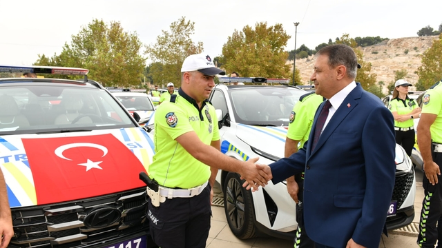 Şanlıurfa'da emniyet müdürlüğüne 69 yeni araç tahsis edildi