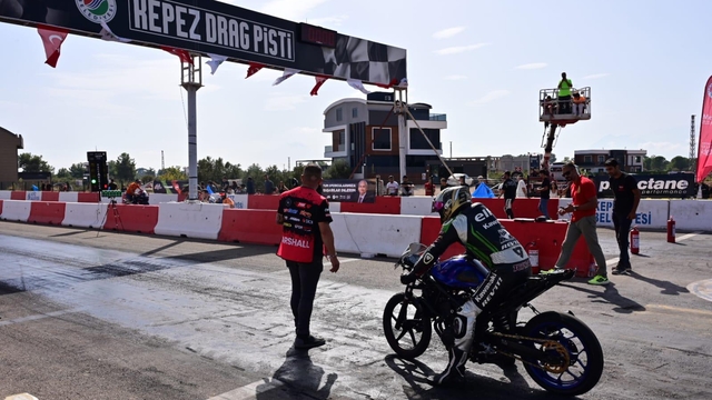 Türkiye Drag Şampiyonası'nın 2. ve 3. ayak yarışları Antalya'da başladı