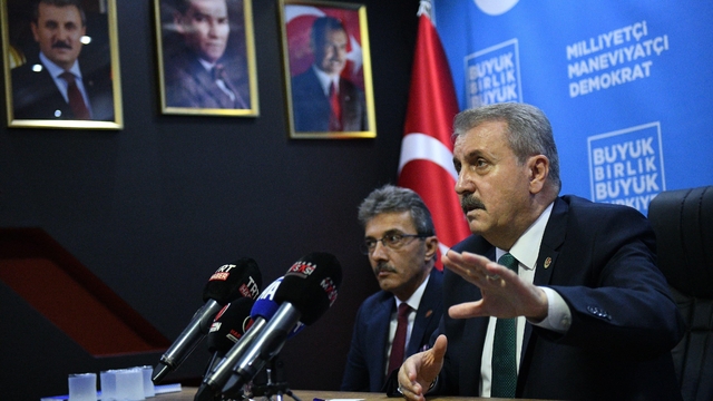 Destici'den savunma sanayi destekleme fonuna alınacak paraya ilişkin hükümete öneri