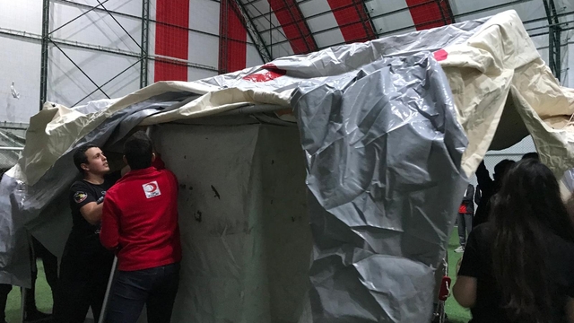 Samsun'da lisede deprem tatbikatı yapıldı ve çadır kurma eğitimi verildi