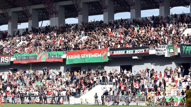 Karşıyaka 5'te 5'le zirveye