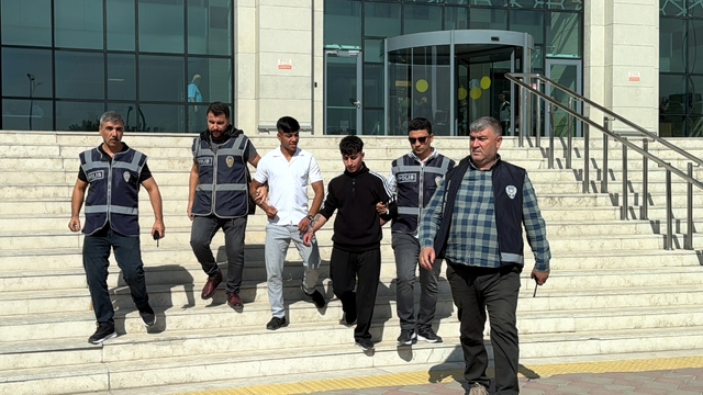 Ankara'da taksiyi gasbettikleri öne sürülen 2 şüpheli tutuklandı