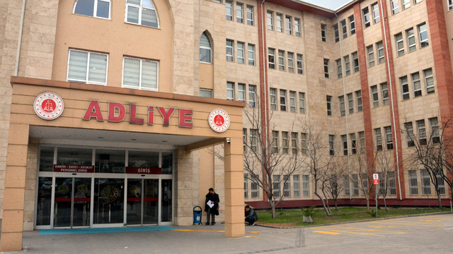35 kişinin öldüğü Ezgi Apartmanı'nın yıkılmasına ilişkin 7 belediye personeline 15'er yıla kadar hapis istemi