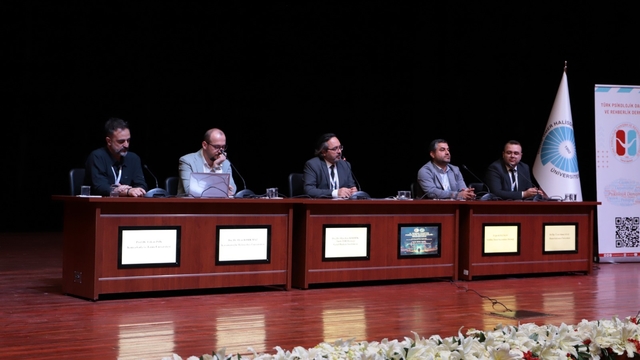 Niğde'de "2. Kariyer Psikolojik Danışmanlığı Sempozyumu" düzenlendi