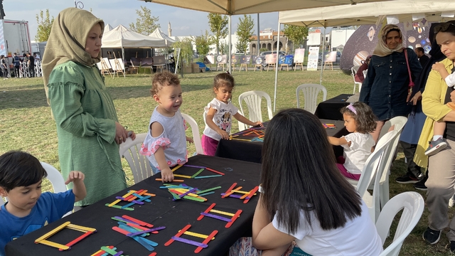 "Diyarbakır Kültür Yolu Festivali"nde çocuklar bilim, sanat ve eğlenceye doyuyor