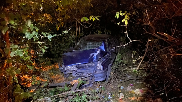 Çankırı'da evin bahçesine giren otomobilin sürücüsü yaralandı