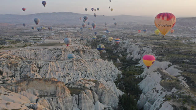 GRAFİKLİ - Kapadokya'da sıcak hava balonları rekora uçtu