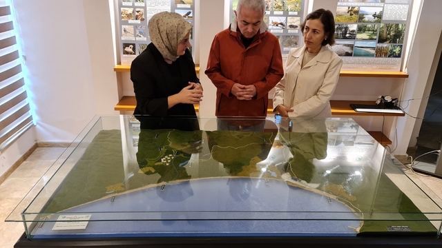 Kırklareli Valisi Turan, İğneada Longoz Ormanları Milli Parkı'nı ziyaret etti