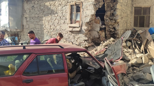 Konya'da eve çarpan otomobilin sürücüsü öldü