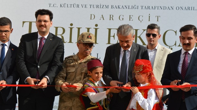 Mardin'de restorasyonu tamamlanan 400 yıllık 'Süryani Çarşısı' açıldı