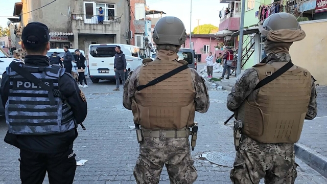 Çanakkale'de uyuşturucu şüphelilerine şafak operasyonu: 27 gözaltı (2)