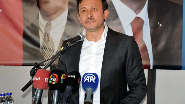 Hamza Dağ: İzmir'i size 'ham' yaptırmayız