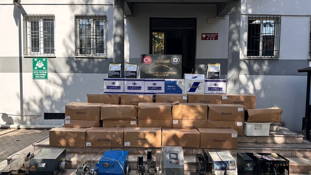 Bursa'da 127 bin makaron ele geçirildi; 2 gözaltı
