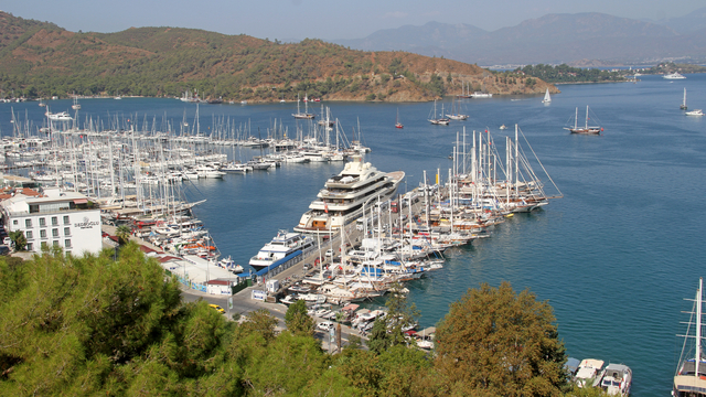Lüks yat "Alaiya" Fethiye'de