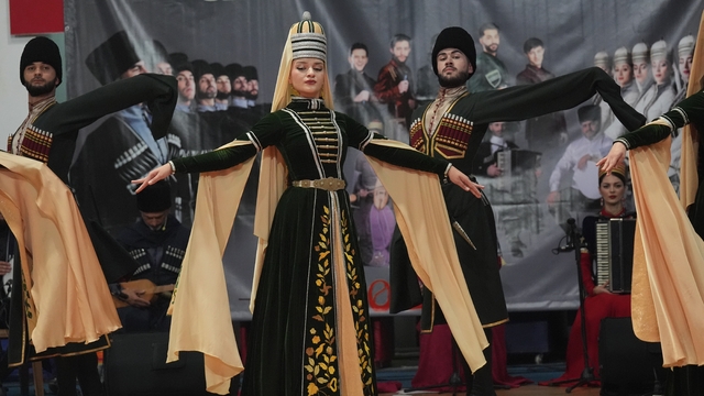 Kafkas kültürü dans ve şarkılarla tanıtılacak