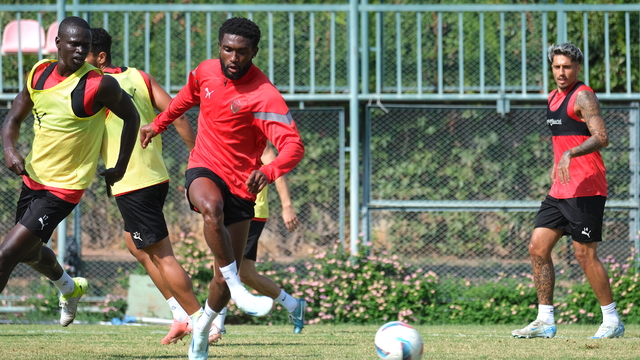Hatayspor'da Sivasspor maçının mesaisi sürüyor