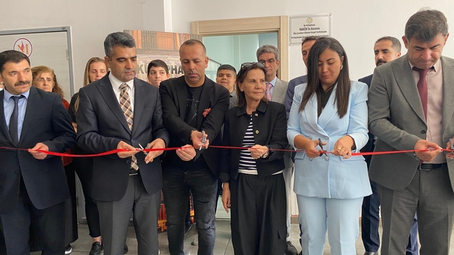 Narin Güran ismi Diyarbakır'da okul kütüphanesinde yaşatılacak
