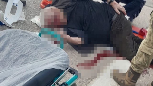 Otomobilin çarptığı motosiklet sürücüsü hayatını kaybetti