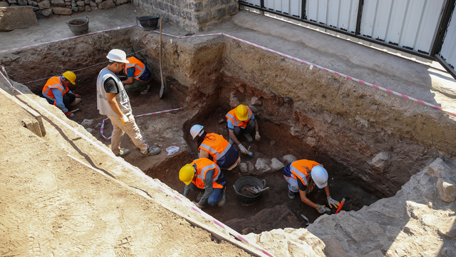 DOSYA HABER - Diyarbakır'da 10 bin yıllık yaşam izinin tespit edildiği alan: Amida Höyük