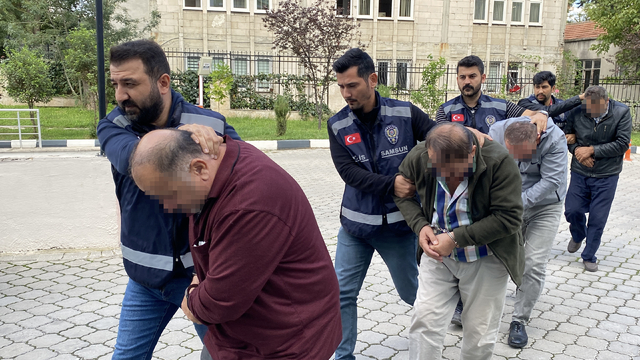 Samsun'da silah ticareti operasyonu; 4 şüpheli adliyede