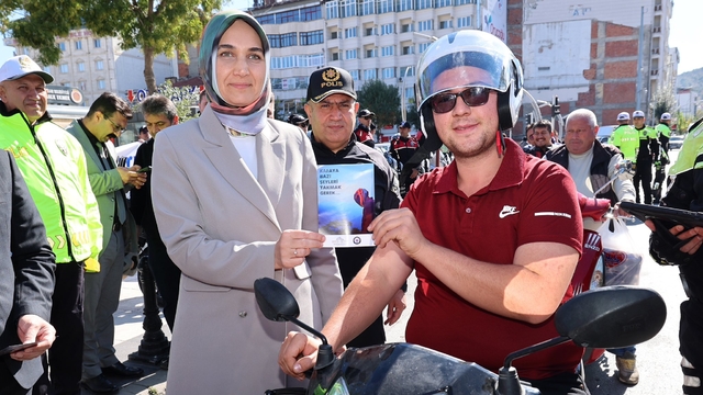 Afyonkarahisar'da kask farkındalığı etkinliği düzenlendi