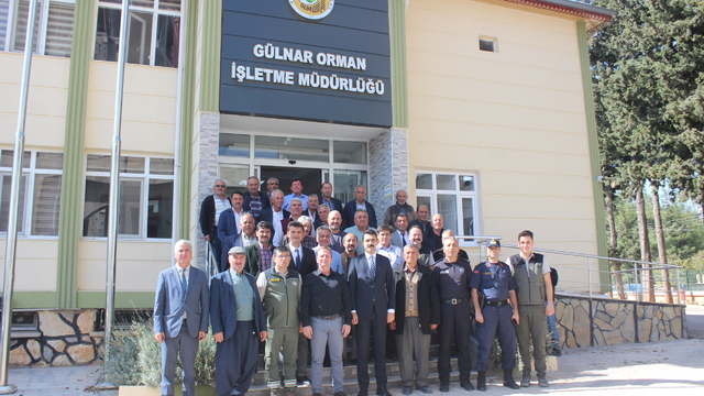 Gülnar'da orman yangınlarıyla mücadele değerlendirme toplantısı düzenlendi