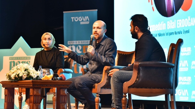 Bilal Erdoğan: Çocuklarımızın kitaplarla çok daha sağlıklı bir geleceğe kapı aralamasını önemsiyoruz (2)