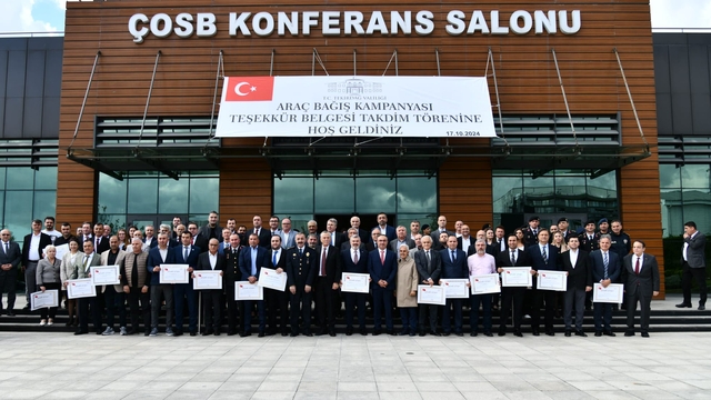 Tekirdağ'da araç bağış kampanyasına katılanlara teşekkür belgesi verildi