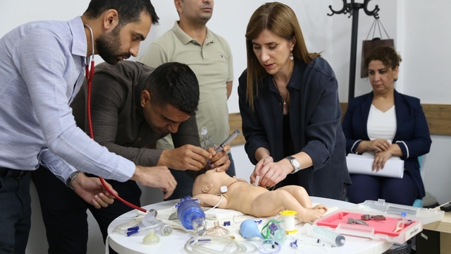 Diyarbakır'da Yenidoğan Canlandırma Programı kapsamında eğitim düzenlendi