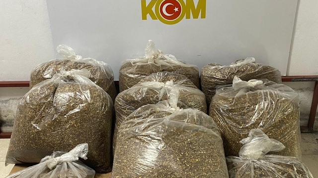 Samsun'da kaçakçılık operasyonunda 2 zanlı yakalandı