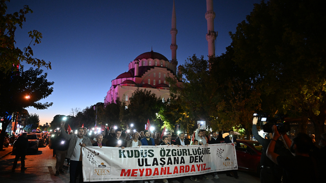 Gaziantep'te İsrail'in Filistin'e yönelik saldırıları protesto edildi