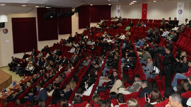 ÇOMÜ'de AB destekli "VolunFest" etkinliği yapıldı
