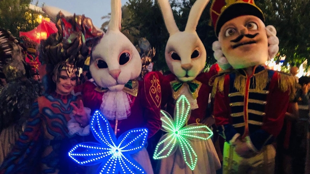 Antalya'da Kaleiçi Old Town Festivali'nde kortej yürüyüşü yapıldı