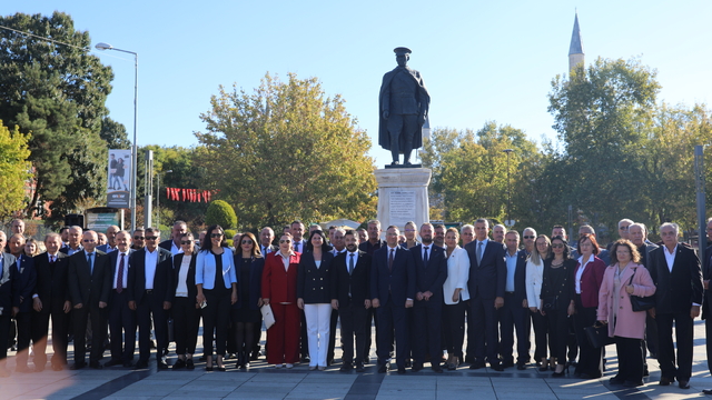 Edirne'de Muhtarlar Günü törenle kutlandı
