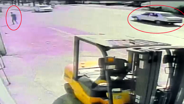 Polis memuru, kendisini takip eden oto tamircinin silahlı saldırısına uğradı