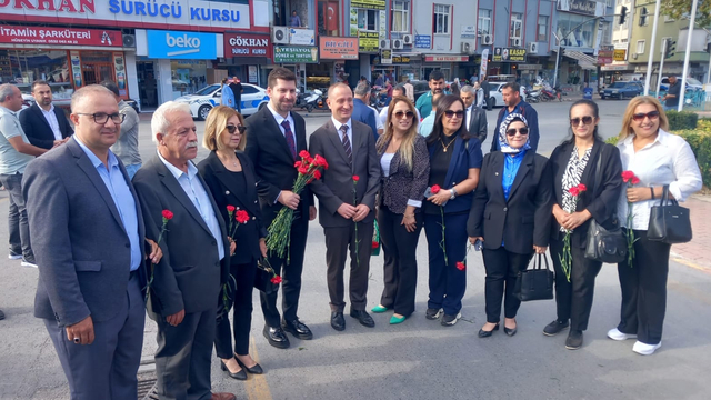 Tarsus ve Bozyazı'da Muhtarlar Günü kutlandı