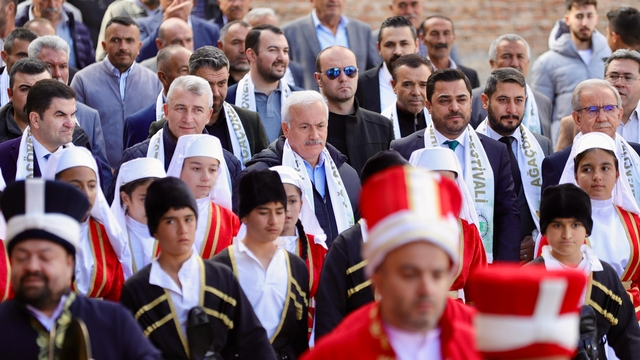 Aksaray'da "4. Geleneksel Ağaçören Ceviz Festivali" başladı